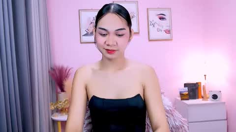 maxie greyson online show from 02/24/25, 12:30