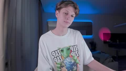 maxim burn online show from 03/01/25, 11:04