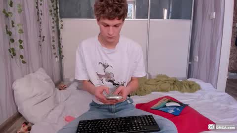 maxim burn online show from 02/21/26, 01:23