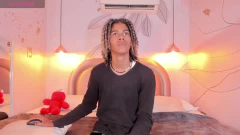 maxim online show from 02/03/25, 03:09