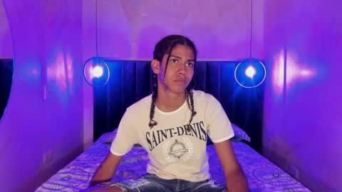 maxim online show from 11/20/25, 03:07