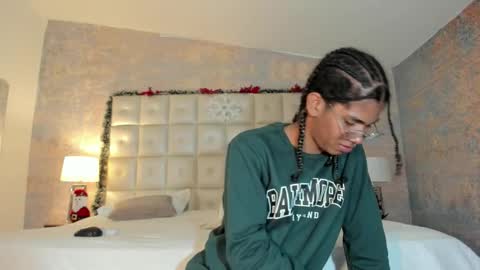 maxim online show from 01/07/26, 03:20