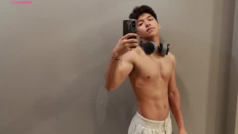 Maximiliano online show from 07/11/26, 11:57
