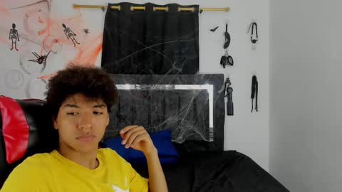 Maximiliano online show from 11/01/25, 07:49