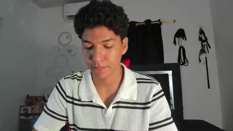 Maximiliano online show from 01/13/26, 07:41