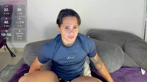 maximiliano_scoott_ online show from 05/10/26, 09:42