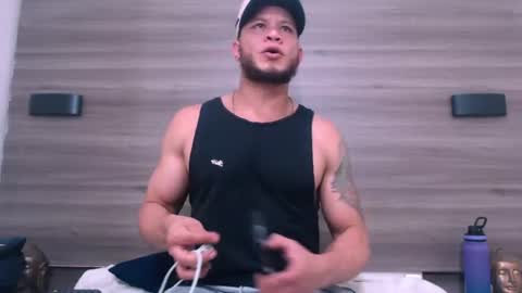 Maximiliano online show from 06/29/26, 09:04