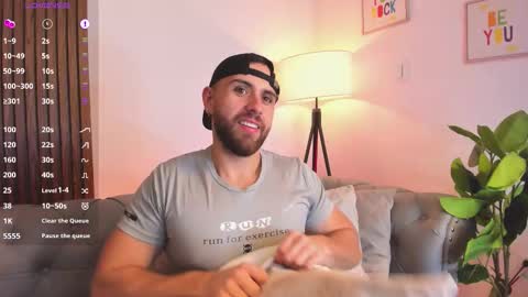 Maximo Wolf online show from 02/17/26, 08:04