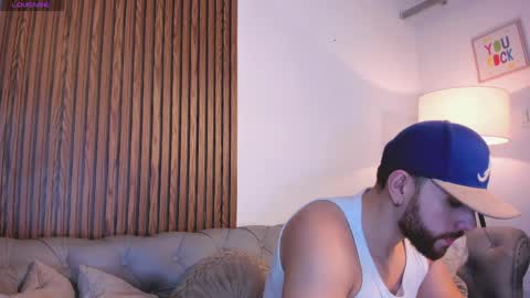 Maximo Wolf online show from 04/14/26, 08:04