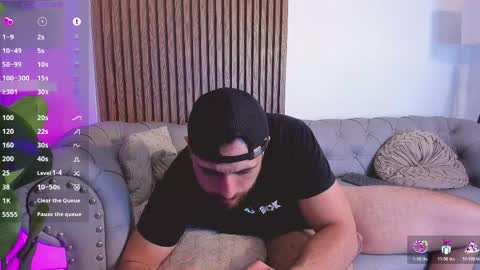 Maximo Wolf online show from 04/18/26, 05:33