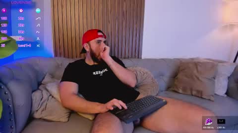 Snapshot of maximo_wolf1 chatting on 05/20/26, 08:48 Maximo Wolf online show from 05/20/26, 08:48