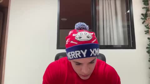 Sebastian online show from 12/22/24, 06:15