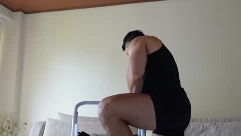 Sebastian online show from 02/28/25, 07:25