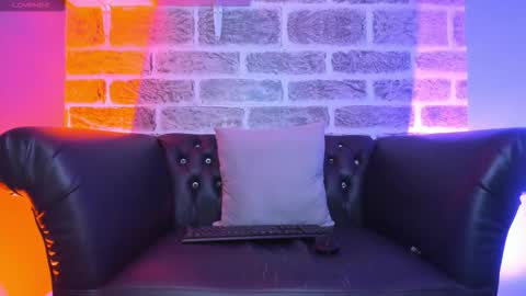 MAXIMO online show from 02/18/26, 05:36