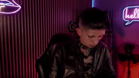 MAXIMO online show from 03/21/26, 02:16