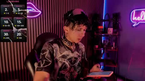 MAXIMO online show from 04/05/26, 01:03