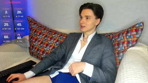 Max online show from 02/26/25, 11:26