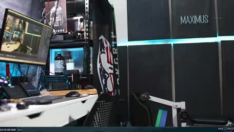 Snapshot of maximus_787 chatting on 01/03/25, 11:23 Maximus7871 online show from 01/03/25, 11:23