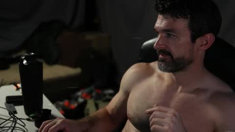 Snapshot of maximus_787 chatting on 11/21/25, 09:02 Maximus7871 online show from 11/21/25, 09:02