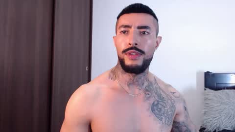 Independent Model online show from 03/09/25, 09:57