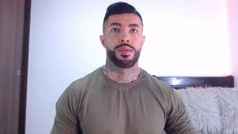 Independent Model online show from 01/11/26, 12:15