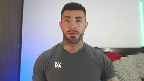 Independent Model online show from 04/18/26, 02:37