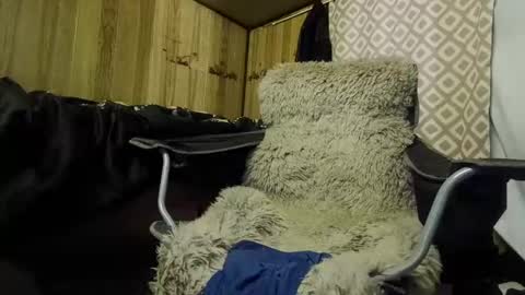 Max online show from 03/01/25, 12:01