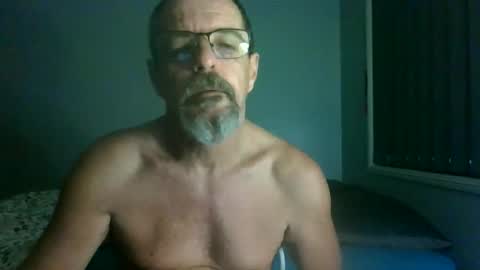 Max online show from 06/10/26, 11:46