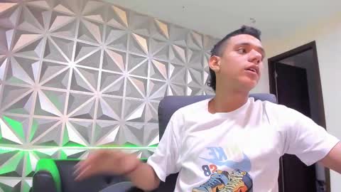 Maximus online show from 12/26/24, 07:05