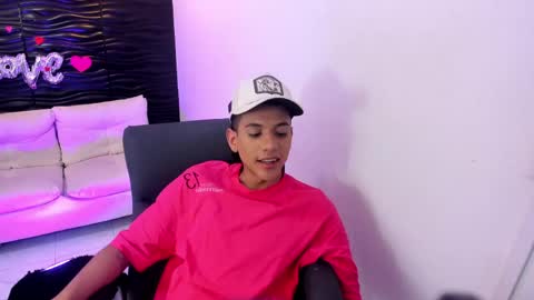 Maximus online show from 04/22/26, 06:09