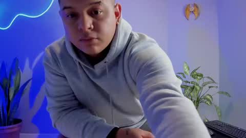 Maximus online show from 10/10/25, 11:09