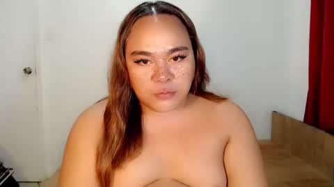 Snapshot of maxine_sucks chatting on 10/07/25, 06:38 Maxine Sucks online show from 10/07/25, 06:38