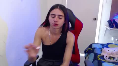 maxinesex_ online show from 11/28/25, 03:14