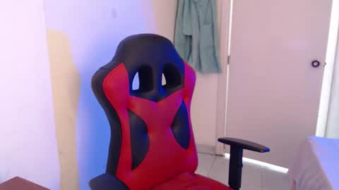 maxinesex_ online show from 03/17/26, 01:58