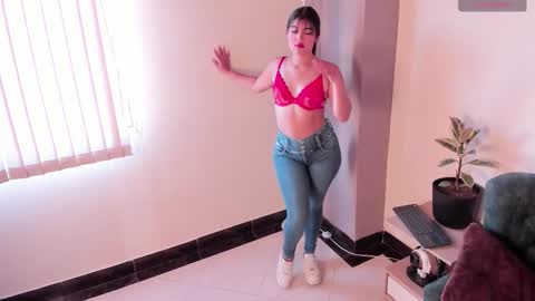 You can call me  Max online show from 09/23/25, 12:08