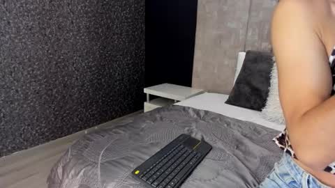 Snapshot of maxirogers chatting on 02/02/26, 11:09 Maxi Rogers online show from 02/02/26, 11:09