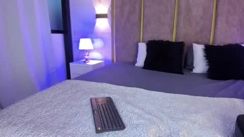 Snapshot of maxirogers chatting on 02/19/26, 11:28 Maxi Rogers online show from 02/19/26, 11:28