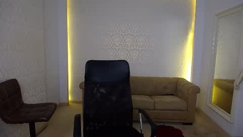 MaxKaiden online show from 02/09/26, 05:44