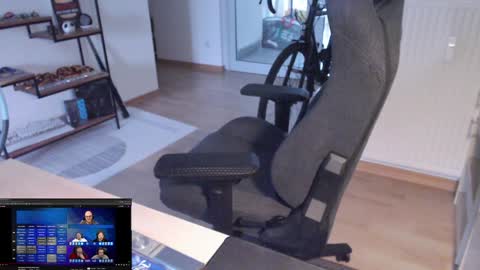 maxp0wer21 online show from 12/28/24, 01:06