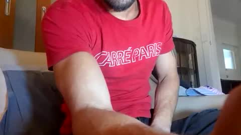 Snapshot of maxpac_rocco chatting on 11/29/25, 02:47 Luca Dominus online show from 11/29/25, 02:47