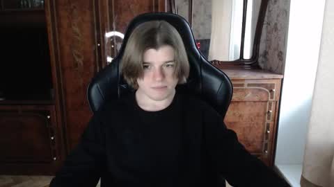 Max online show from 01/13/26, 12:10