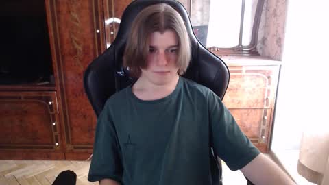 Max online show from 03/01/26, 11:23