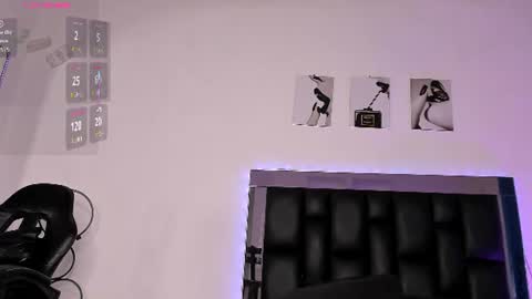 maxpower003 online show from 07/10/26, 01:43