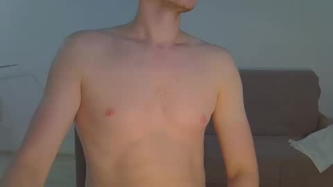 Snapshot of maxrelax90 chatting on 11/29/25, 09:51 maxrelax90 online show from 11/29/25, 09:51