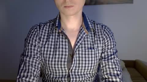 Snapshot of maxrelax90 chatting on 01/06/26, 01:37 maxrelax90 online show from 01/06/26, 01:37