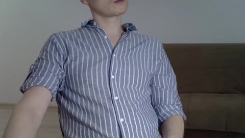 Snapshot of maxrelax90 chatting on 01/11/26, 05:29 maxrelax90 online show from 01/11/26, 05:29