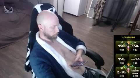 MaxRouger online show from 03/01/26, 03:47