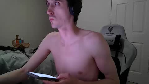 Snapshot of maxryderr chatting on 11/19/25, 05:51 Max Ryder online show from 11/19/25, 05:51