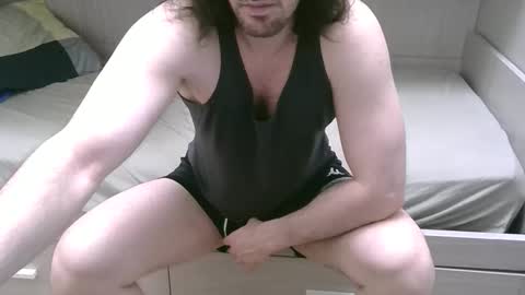 Snapshot of maxsperman1 chatting on 06/02/26, 09:44 MaxSperman online show from 06/02/26, 09:44