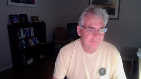 Snapshot of maxsterize2 chatting on 07/19/26, 01:20 maxsterize2 online show from 07/19/26, 01:20